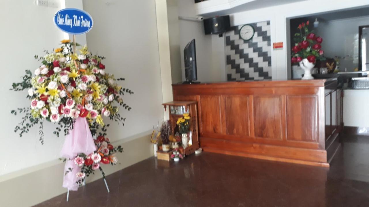 Nha Nghi Book Hotel Hoan Giap Eksteriør billede